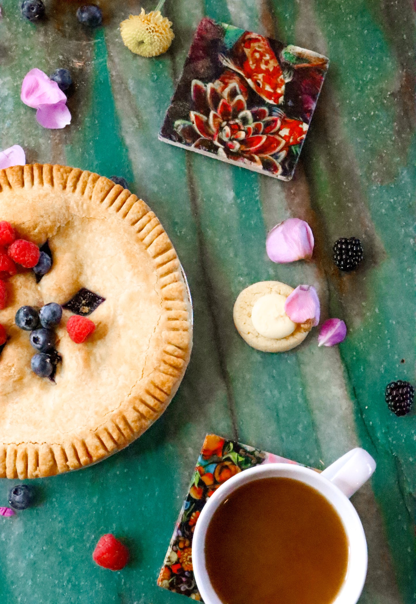 "Delightful Curiosity" Latte Mug